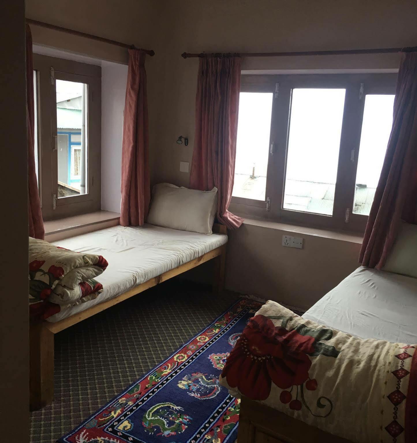 Hotel Namche Nāmche Bāzār Zewnętrze zdjęcie